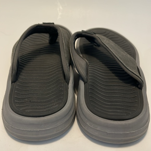 George Cushioned Sandals size 7 - Picture 2 of 4